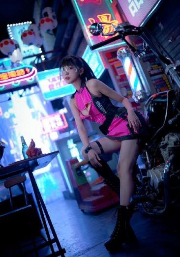 图书馆里的女朋友动漫