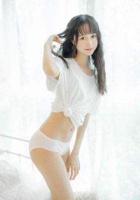 亚洲嫩草